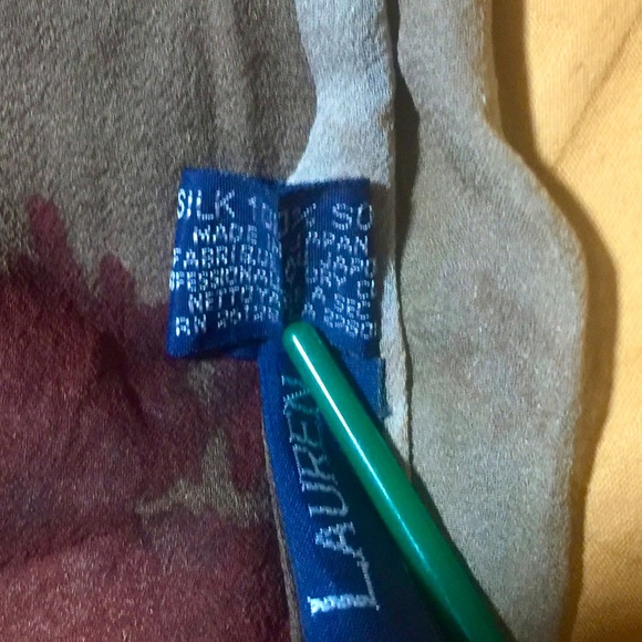 Vintage Ralph Lauren silk floral square scarf - Picture 7 of 8